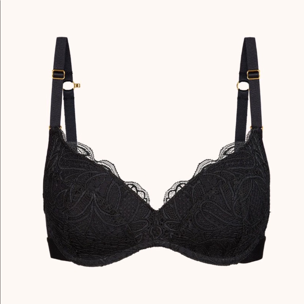 Lively lace bra